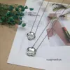 Designer halsband klöver halsband 4 blad hänge kedja mode klassiker för kvinnors alla hjärtans dag gåva armband engagemang smycken 5A