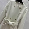 Brand Coat Women Designer Rund hals varm och dubbelbröst mode Lång ull överrock Högkvalitativ övre plagg 11 jan