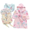 Barn badrockar flanell vinter barn sömnkläder mantel spädbarn hem kläder nattklänning för pojkar flickor pyjamas 1-7 år baby kläder 240111