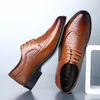Chaussures en cuir pour hommes, confortables, à bas prix, formelles, mocassins simples de styliste, chaussures plates pour mariage, eur38-47