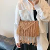 LEFTSIDE Summer Tassels Weave Crossbody Bags for Women Korean Fashion Small Handmade Hand Bag Kvinnlig handväska och plånböcker 240111