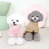 Vêtements d'hiver pour chiens avec chat remorquable doux corail velours combinaisons à quatre pattes marron rose gris polaire garder au chaud chiot vêtements pour animaux de compagnie