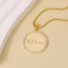 Colliers Qitian personnaliser collier de nom rond pour les femmes pendentif en or personnalisé avec diamant en acier inoxydable bijoux cadeau de remise des diplômes BFF