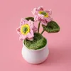 Fleurs décoratives Crochet Lotus en pot Plantes artificielles Bonsaï Ornements tricotés à la main Idées cadeaux de Saint-Valentin pour la décoration de table de la maison