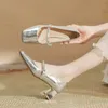 نساء ريترو براءة اختراع أحذية ماري جين مع أحذية الكعب السميك حزام الماس