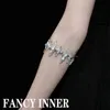 Bracciale a stella Bracciale Accessori per braccio Pietra di luna Colore argento Bracciale con apertura in metallo alla moda per gioielli da donna 240110