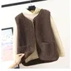 VESTS SPRING Autumn Women Button Waistcoat Lamb Hair Winter Thermal Warm Thick Fleece Sleeveless Jackor Ladies Coats 240111