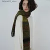 Sciarpe Inghilterra Designer Brand Cashmere Sciarpa da donna Inverno caldo striscia Mantello Avvolge Bandana femminile pashmina lunga nappa foulard femminile Q240111