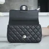 Borsa a tracolla di lusso Channel 10A Borsa a tracolla da donna Borsa a tracolla firmata Borsa con manico superiore con patta Pochette in pelle di agnello Caviale Borsa a tracolla firmata con motivo diamante