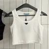 Mektup Rozeti Tank Top Tasarımcı Yelek Kırpılmış Tişörtler Kadınlar İçin Kolsuz Moda Tankları Spor Topları Yoga Yelekleri