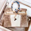 Designer Bags Luxury Fashion Totes Genuine leather texture women's bag is only 30. The same bag has a gradual crocodile pattern bag. 2021 new leather handbag