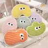 Drôle grands yeux Anime poupée en peluche coussin doux en peluche jouets confort canapé maison coussin pour filles cadeaux Kawaii chambre décor 240111