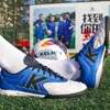 Kelme Men Soccer Shoes Anti-Slippery Futsal Kidフットボールスニーカー屋内スポーツシューズプロフェッショナルトレーニングTFシューズZX90111053 240111