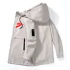 봄과 가을 남자의 검은 바람 방풍 지퍼 재킷 캐주얼 브랜드 로고 인쇄 후드 야구 재킷 야외 스포츠 자켓