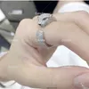 Klasik S925 STERLING Gümüş Tam Elmas Geniş Leopar Baskı Yüzüğü Kadın Partisi Moda Lüks Marka Yüksek Kaliteli Takı