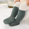 5 Pairs/lot Autumn Winter Thickened Warm born Cotton Socks Solid Color Non-slip Boneless Soft Baby Floor Mid-tube 240111