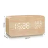 Wekker LED Digitaal Houten USB/AAA-aangedreven tafelhorloge met temperatuur-vochtigheid Spraakbediening Snooze Elektronische bureauklokken 240110