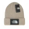 Les meilleurs designers unisexes fabriquent une calotte de luxe Skull Winter Bean, design de mode pour hommes et femmes, chapeau tricoté, chapeau d'automne, lettre 10 couleurs, chapeau chaud unisexe, chapeaux ajustés