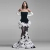 Lässige Kleider Gothic Schwarz-Weiß-Meerjungfrau-Abschlussballkleid trägerlos plissiert Rüschen Mesh formale Party Vestidos Para Mujer Elegantes Custom