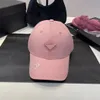 Fit Hat Luxury Beyzbol Kapağı Yaz Şapkası Casquette Mevcut Katı İşlemeli Mektuplar Güneş Koruyucu Şapka Pamuk Moda Şapkası Spor Boş Zamanlı Plaj Şapkası Seyahat Denim Kapakları