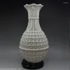 Bottles Delicate Chinese Decoration Handwork Carved Openwork Dehua White Porcelain Vase & Base No.3