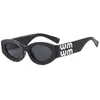 Projektantki okulary przeciwsłoneczne Nowe okrągłe okulary przeciwsłoneczne M Family Family z stylem i personalizacją na Instagramie LXSM