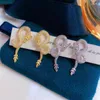 أقراط التدوير على الطراز الصيني الإبرة الفضية اللامعة تنين راينستون على شكل نساء للبنات هدايا معدنية ذهبية اللون