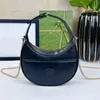 Mini Handbag New Moon Bag Underarm Shoulder Bag Canvas Material Designer Luxurys Chain Crossbody Purse Cowhide Leather Zipper Open High Quality