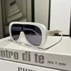 Occhiali da sole 2023 Designer di lusso Marchio Moda Rotondi GGities Occhiali da sole Occhiali GGities Occhiali da sole Montatura in metallo nero Lenti in vetro scuro da 50 mm per uomo Donna