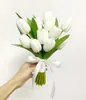 Fleurs de mariage 2024 Whitney WB170 classique bouquet simulé fleur tulipe blanche mariée tenant un bouquet de fleurs en soie