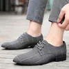 Homens Clássicos Sapatos De Negócios Homem Vestido Sapatos Moda Coréia Apontou Toe Lace-Up Formal Sapatos De Casamento Homens Preto Treliça 999 240110