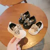 Scarpe da principessa per bambina Scarpe da bambino piatte antiscivolo in pelle con suola morbida Culla in gomma Bella bambina con nodo a farfalla 240110