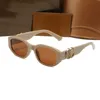 Nouvelle créateur lunettes de soleil Polaroid Lens Designer Lettre des femmes pour hommes pour hommes lunettes seniors pour les lunettes de lunettes vintage