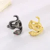 Bagues de cluster Mode Animal Bague Rétro Enveloppé Petit Serpent Ensemble Avec Des Yeux Rouges En Acier Inoxydable Pour Hommes Et Femmes