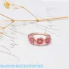 Designer di gioielli Pandoraring Anelli a fascia di Dora in oro rosa con tre margherite rosa, regalo di Natale antico da donna dolce e alla moda