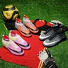 Wysokie szczycie butów piłkarskich mężczyzn butów piłkarskich ligi mecz na zewnątrz trening na świeżym powietrzu TF/FG Professional Cleats Sports Sneaker Kid Adult 240111