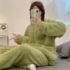 Kadın pijama 2024 Sonbahar ve Kış Fermuarı Hardigan Pijamaları Düz ​​Renk Seti Mercan Polar Ev Kalınlaştırılmış Sıcak Pazen