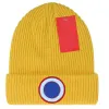 メンズデザイナービーニーニット帽子デザイナースカルキャップブルーグレー冬のカペロは暖かいゴラソフトラグジュアリーボンネットを維持しますシンプルビンテージカペリ