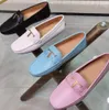 Hoge kwaliteit designer casual schoenen bonen koeienhuid outdoorschoenen snoepkleurige luxe merk damessporten