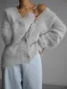 Bornladies Women Imitation Mink Cardigan Soft V-ringning Thiick Sticke Jacket Winter Button Vintage Cardigan tröja för kvinnor 240112