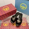 17 couleurs Womans Classic Platform Sandals Designer en cuir Double Tazz Slipper Dhgate Flat Slide Factory Muis chaussures History Slippers Sandale