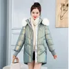 Abrigos de trinchera para mujer 2024 Parkas de invierno Cálido grueso brillante chaqueta de abajo mujeres cuello de piel con capucha abrigo femenino de longitud media ropa acolchada casual