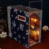 DIY BOOK NOOK HOKHFF INSERT KIT miniatyrdockan med möbler rumslåda Cherry Blossoms bookends japanska butikspetsar 240111