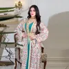 Vêtements ethniques Dubaï Abaya Luxe pour femmes musulmanes Mode Graphique Imprimer 2 pièces Ensemble Élégant Casual Col en V Dentelle Robe Ceinturée Abayas