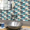 Autoadesivo impermeabile Cucina Bagno Vinile Mosaico Buccia e bastone Adesivi per piastrelle Decorazione murale per casa vintage Decalcomania rimovibile 240112