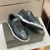 Scarpe casual Playtime Scritto Sneaker in pelle Nuove scarpe sportive da uomo Playoff Scritto con fantasia con punzonatura in pelle di vitello e pulizia del colore Scarpe casual HB0B