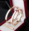 Topp 316L Tititanium Classic Bangles Armband Graved Logo Märke för älskande mode -armband Bröllop Bangle Rose Gold Than2245998