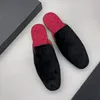 مصمم الأزياء السيدات Flip Flops Simple Youth Slippers أحذية Moccasin مناسبة لفناد الربيع والفنادق الشواطئ أماكن أخرى الحجم 38-45