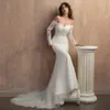 Wspaniała biała tiulowa sukienka ślubna Kryształowy koralik z długim rękawem syrena długość podłogi suknia ślubna Vestidos de novia