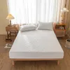 Bonenjoy quiltat vattentätt monterat ark med elastisk drottning King Size Madrass Protector Solid Bed Cover Pudow Case Behovsbeställning 240111